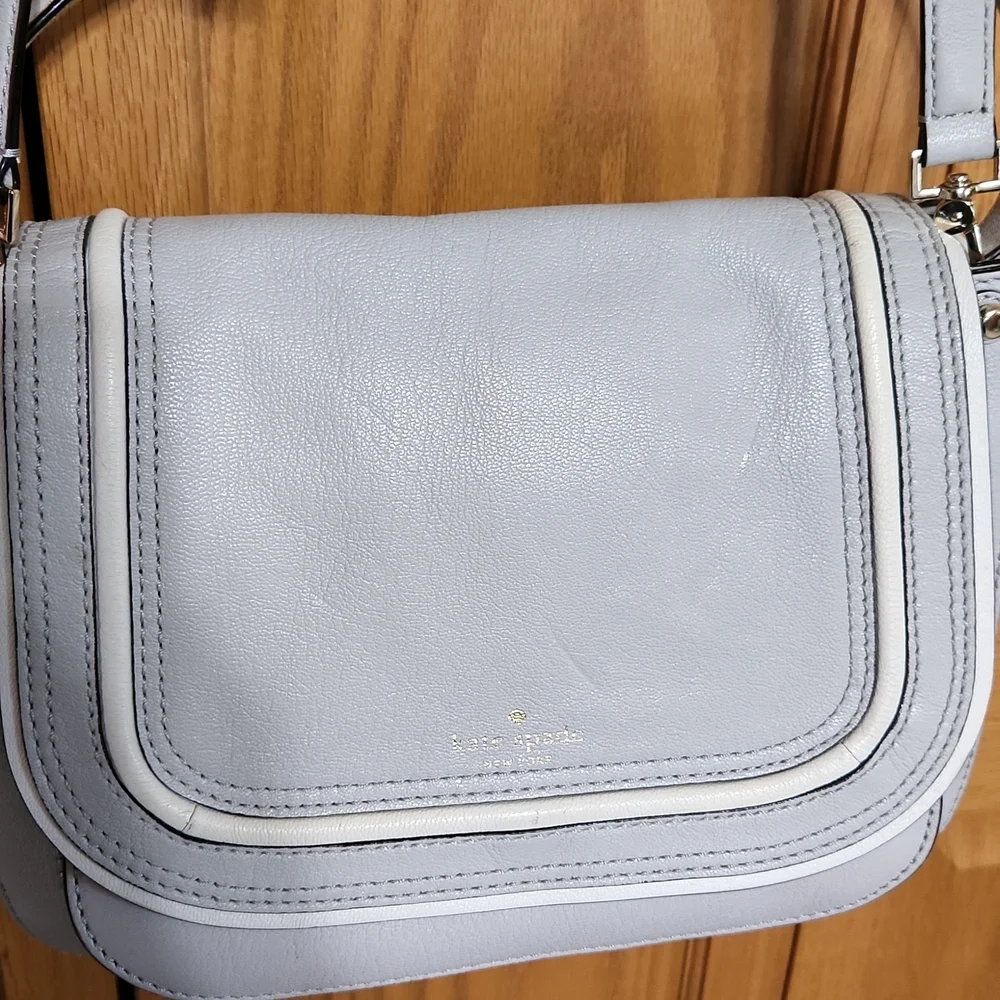Kate Spade Gray & White Handbag - Picture 2 of 9
